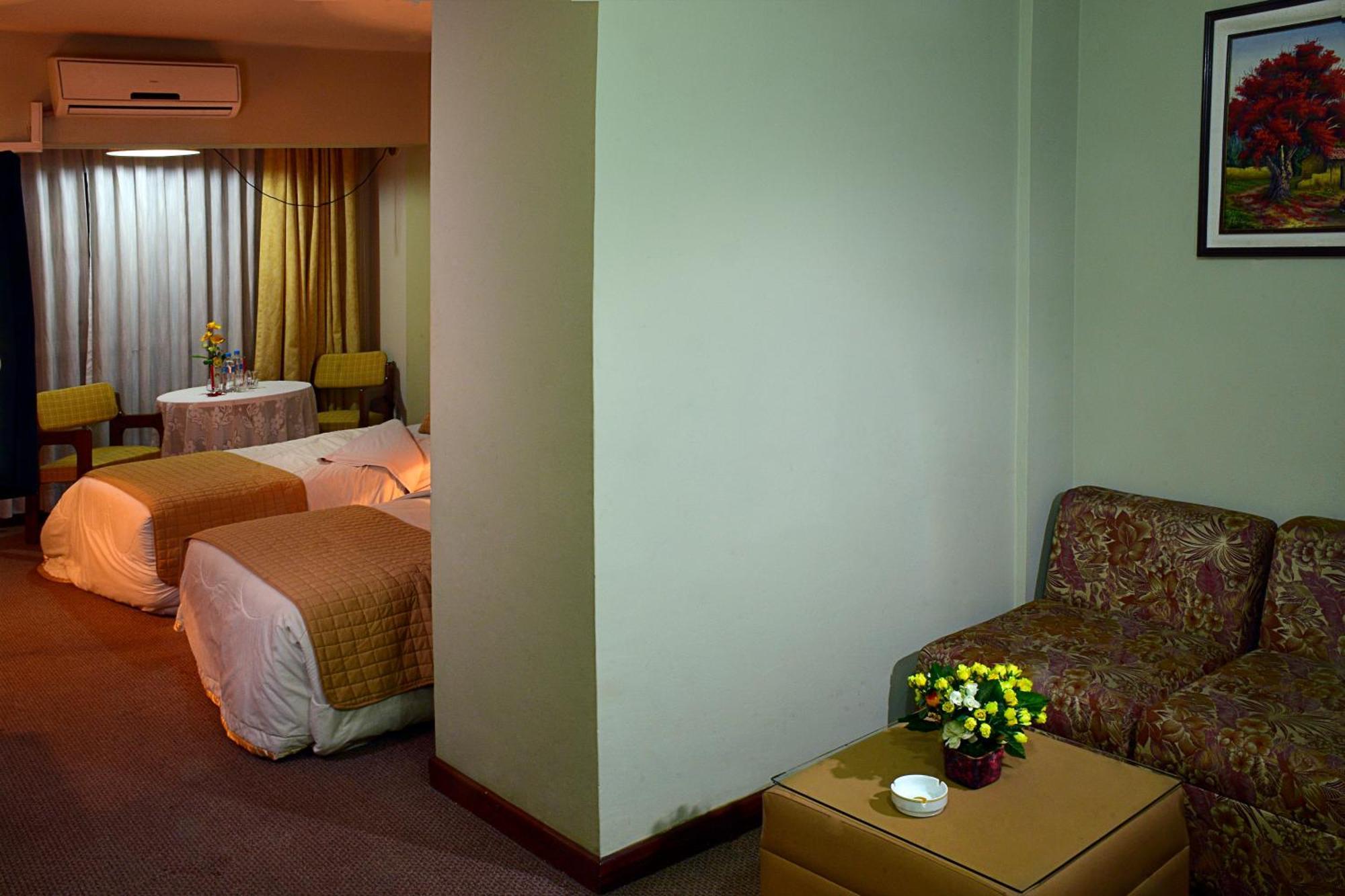 Cesar'S Plaza Hotel Cochabamba Exteriér fotografie